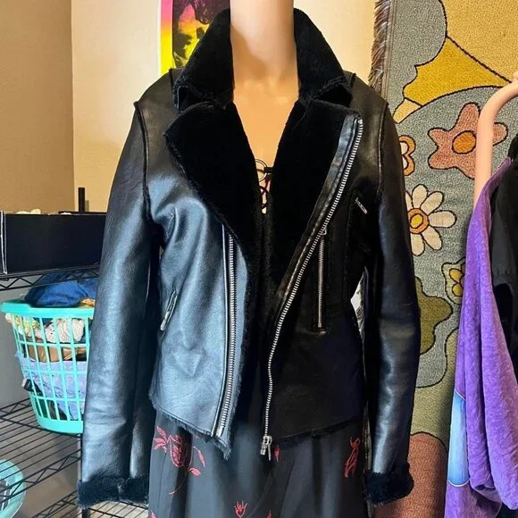 Black Faux Fur Leather Jacket - Picture 5 of 6